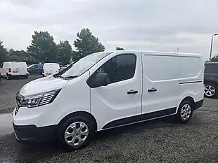 Used 2023 Renault Trafic SL28 Business+ White - Interior and Exterior details 7