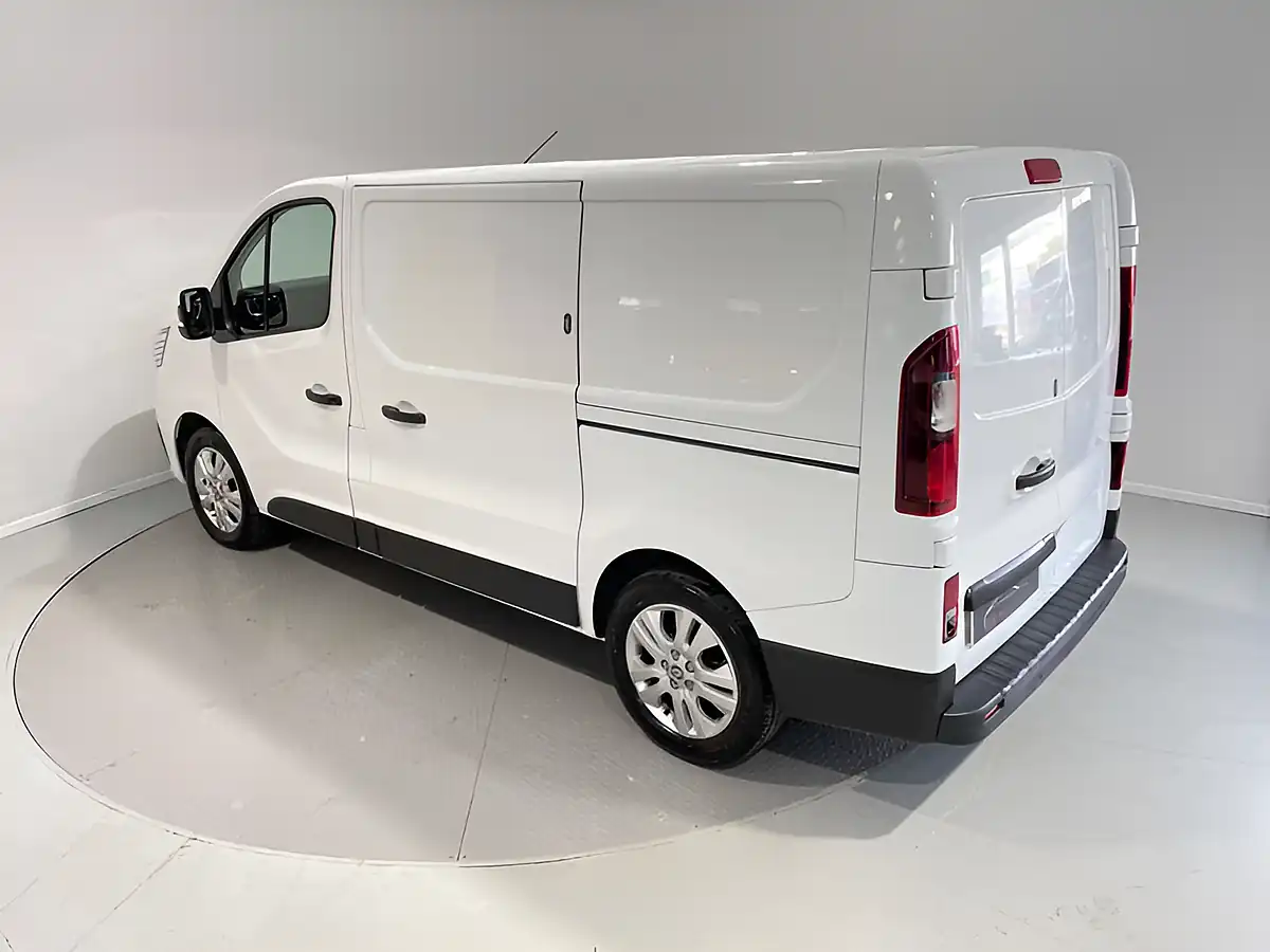 Used 2023 Renault Trafic SL28 Sport Blue Glacier White - Interior and Exterior details 12