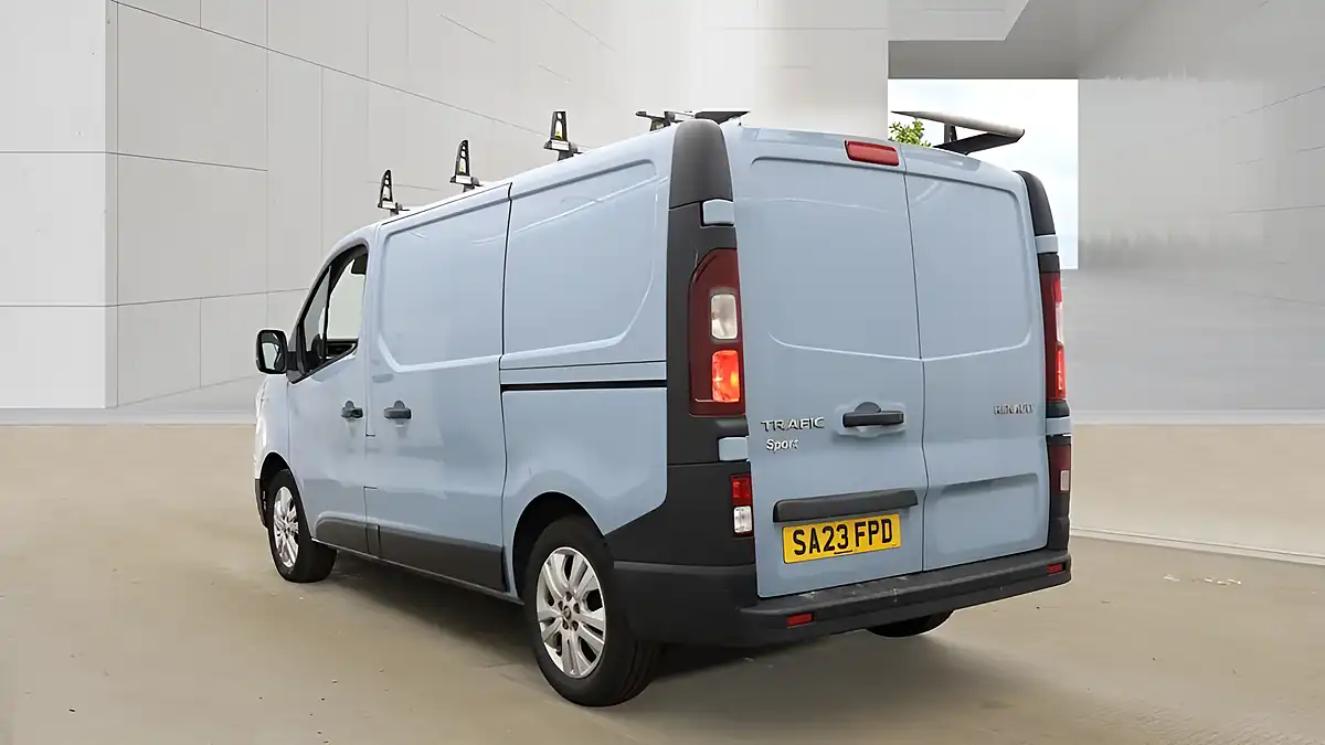 Used 2023 Renault Trafic SL28 Sport Nav Blue - Interior and Exterior details 3