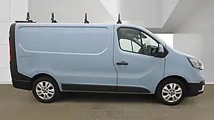 Used 2023 Renault Trafic SL28 Sport Nav Blue - Interior and Exterior details 6
