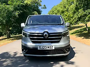 Used 2023 Renault Trafic SL28 Sport Silver - Interior and Exterior details 20