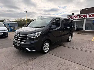 Used 2023 Renault Trafic SL28 Sport White - Interior and Exterior details 10