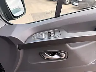 Used 2023 Renault Trafic SL28 Sport White - Interior and Exterior details 19