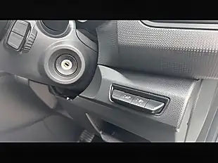 Used 2023 Renault Trafic SL30 Advance Glacier White - Interior and Exterior details 15