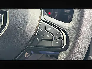 Used 2023 Renault Trafic SL30 Advance Glacier White - Interior and Exterior details 14