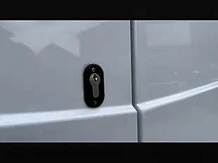 Used 2023 Renault Trafic SL30 Advance Glacier White - Interior and Exterior details 20