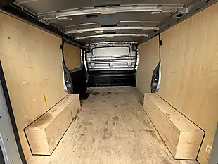 Used 2023 Renault Trafic SL30 Extra Grey - Interior and Exterior details 13