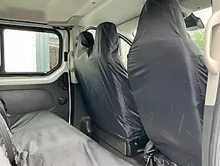 Used 2023 Renault Trafic Sport Crew Van Double Cab White - Interior and Exterior details 16