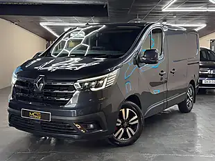 Used 2023 Renault Trafic Sport+ Grey - Interior and Exterior details 3