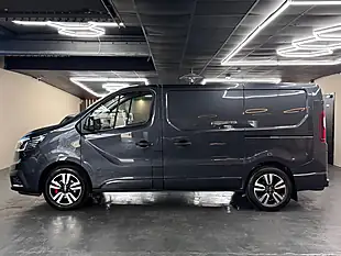 Used 2023 Renault Trafic Sport+ Grey - Interior and Exterior details 4