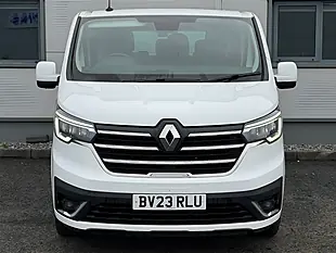 Used 2023 Renault Trafic White - Interior and Exterior details 3