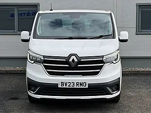 Used 2023 Renault Trafic White - Interior and Exterior details 3