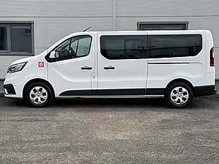 Used 2023 Renault Trafic White - Interior and Exterior details 9