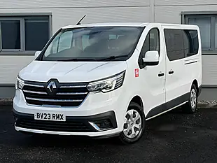 Used 2023 Renault Trafic White - Interior and Exterior details 2