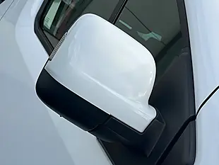 Used 2023 Renault Trafic White - Interior and Exterior details 7