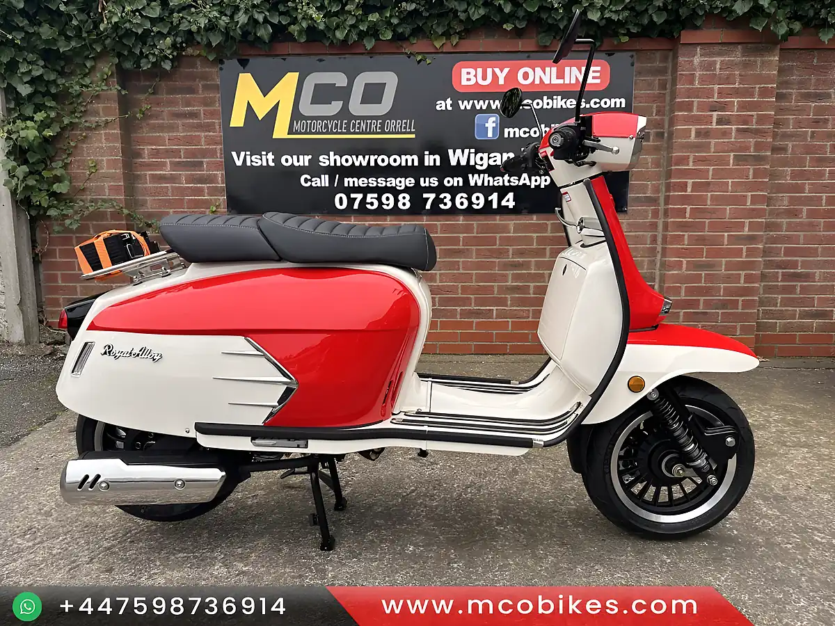 Used 2023 Royal Alloy Gp 125 Ac - Interior and Exterior details 8
