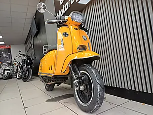 Used 2023 Royal Alloy GP125 Ac Orange - Interior and Exterior details 4