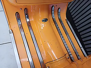 Used 2023 Royal Alloy GP125 Ac Orange - Interior and Exterior details 8
