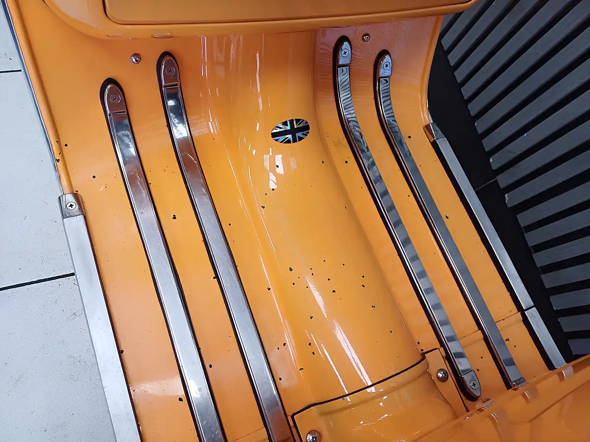 Used 2023 Royal Alloy GP125 Ac Orange - Interior and Exterior details 8