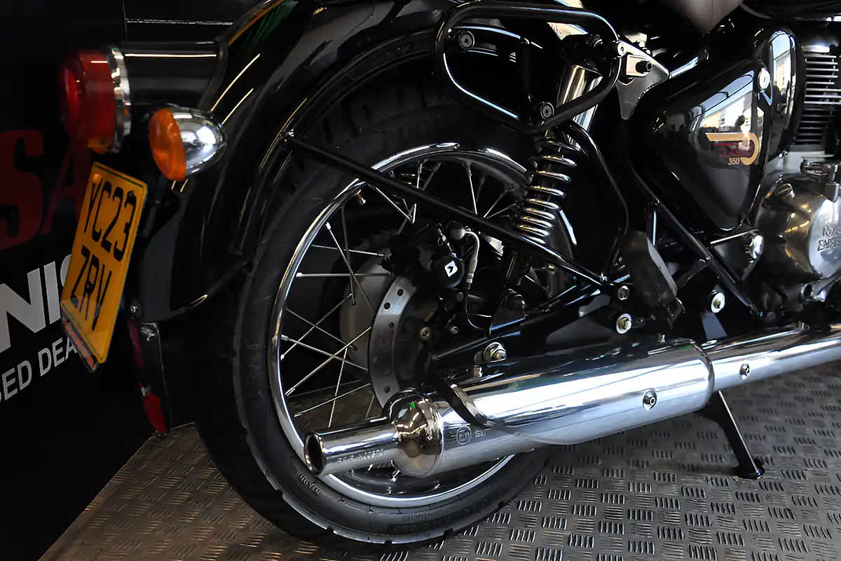 Used 2023 Royal Enfield Classic 350 Black - Interior and Exterior details 17