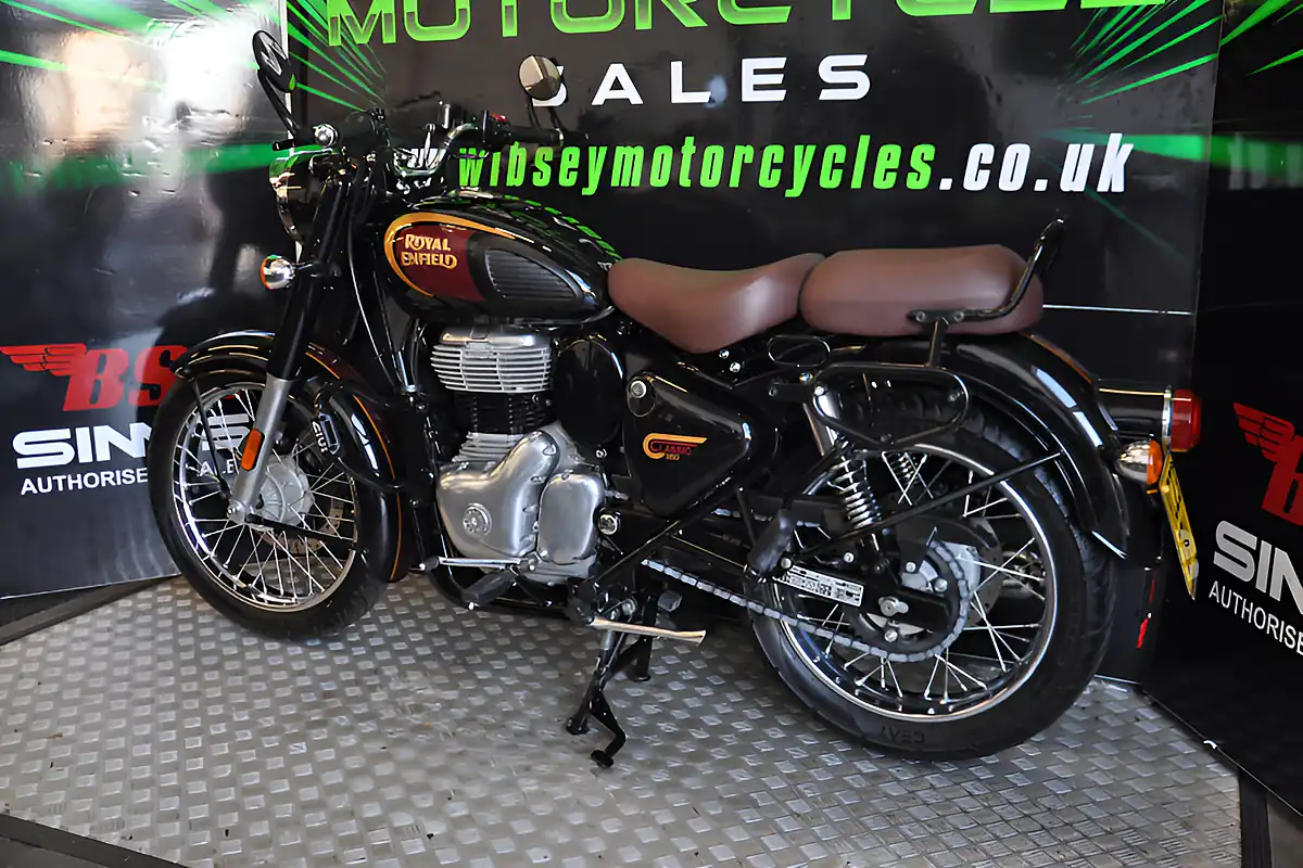 Used 2023 Royal Enfield Classic 350 Black - Interior and Exterior details 5