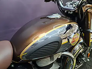 Used 2023 Royal Enfield Classic 350 Chrome/Bronze - Interior and Exterior details 6