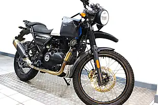 Used 2023 Royal Enfield Himalayan Blue and White - Interior and Exterior details 2