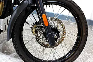 Used 2023 Royal Enfield Himalayan Blue and White - Interior and Exterior details 5