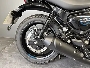 Used 2023 Royal Enfield Hntr 350 Blue and White - Interior and Exterior details 5