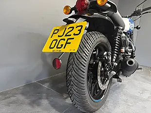 Used 2023 Royal Enfield Hntr 350 Blue and White - Interior and Exterior details 6