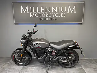 Used 2023 Royal Enfield Hntr 350 Grey and Black - Interior and Exterior details 11
