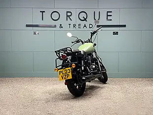 Used 2023 Royal Enfield Meteor 350 Fireball Green - Interior and Exterior details 4