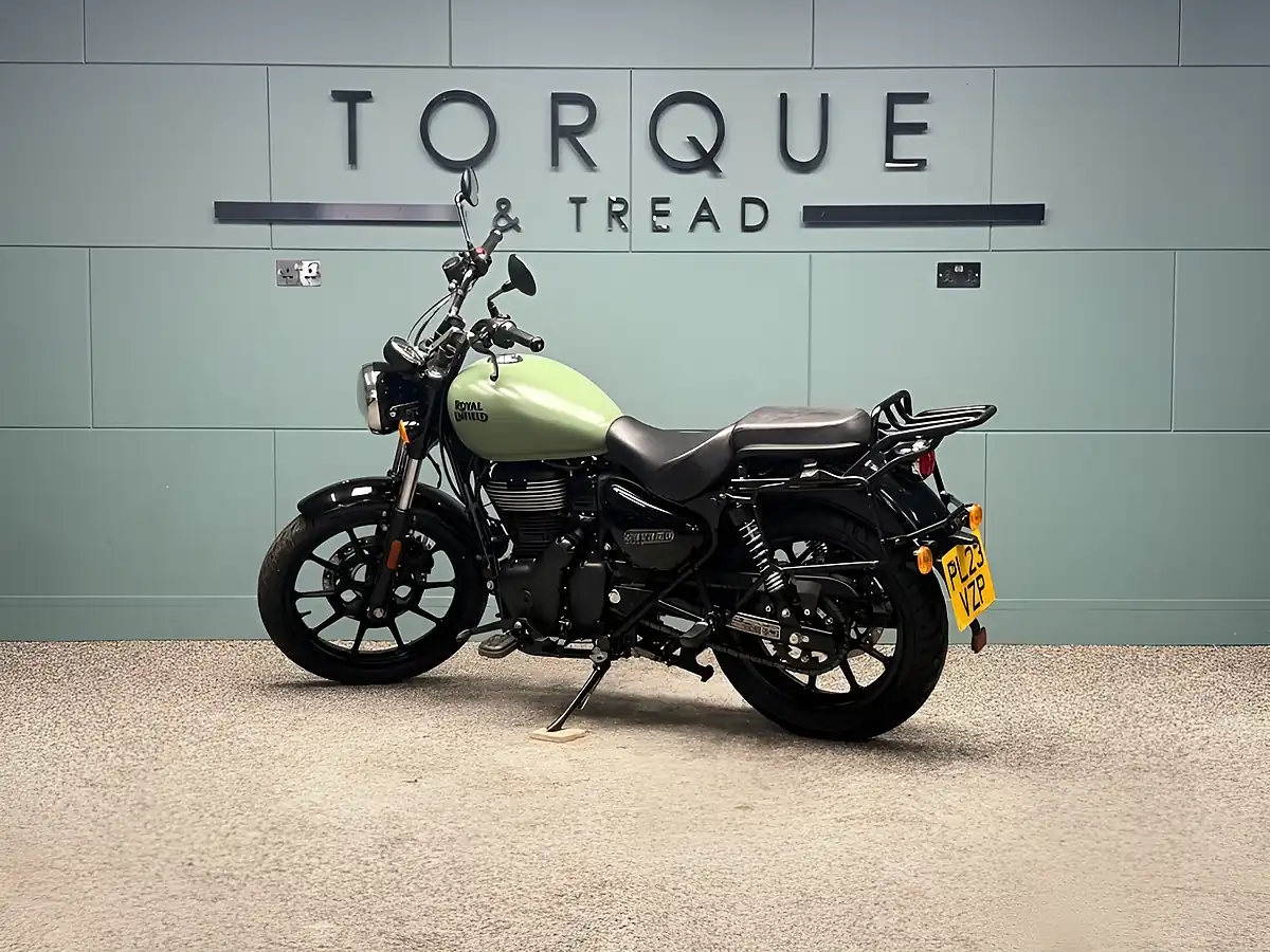 Used 2023 Royal Enfield Meteor 350 Fireball Green - Interior and Exterior details 7