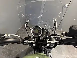Used 2023 Royal Enfield Meteor 350 Green - Interior and Exterior details 8