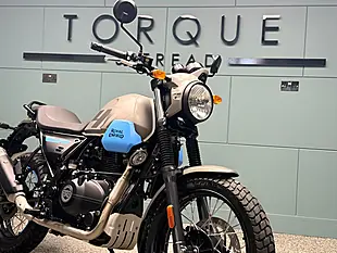Used 2023 Royal Enfield Scram 411 Adventure Grey - Interior and Exterior details 10