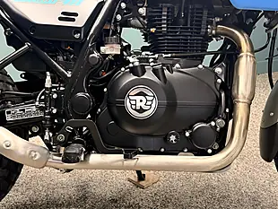 Used 2023 Royal Enfield Scram 411 Adventure Grey - Interior and Exterior details 12