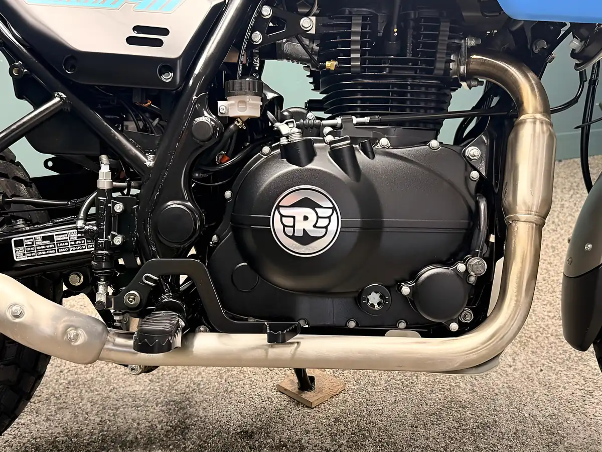 Used 2023 Royal Enfield Scram 411 Adventure Grey - Interior and Exterior details 12