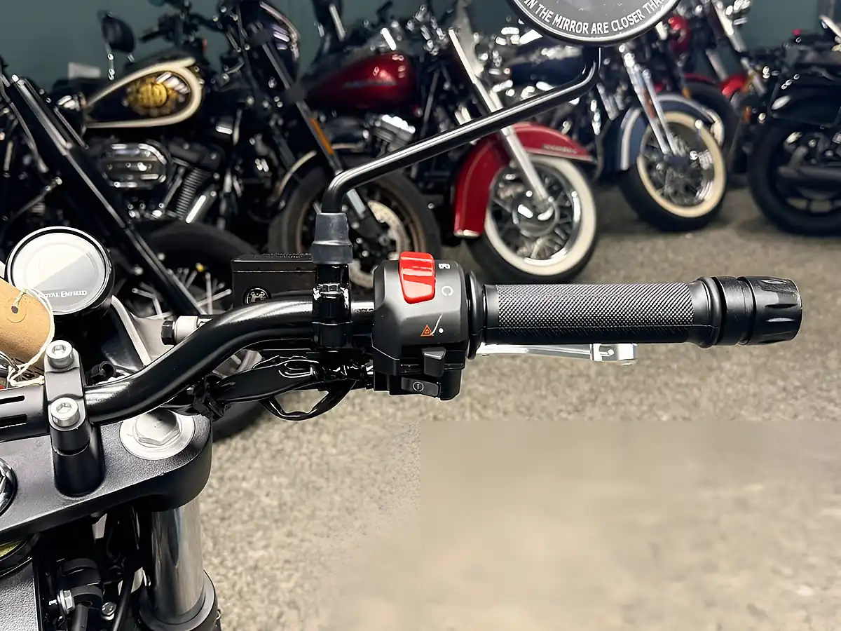Used 2023 Royal Enfield Scram 411 Adventure Grey - Interior and Exterior details 15