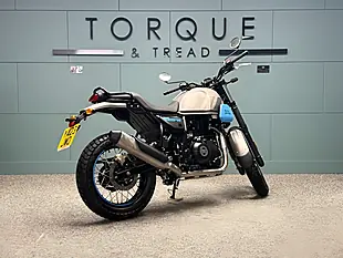 Used 2023 Royal Enfield Scram 411 Adventure Grey - Interior and Exterior details 3