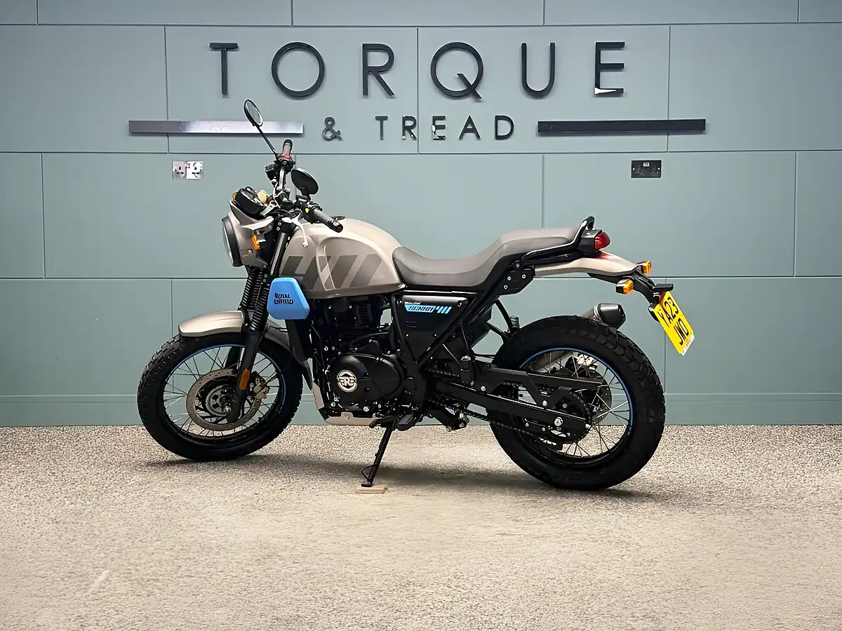 Used 2023 Royal Enfield Scram 411 Adventure Grey - Interior and Exterior details 7