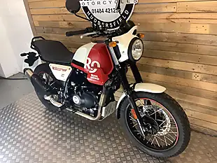 Used 2023 Royal Enfield Scram 411 White - Interior and Exterior details 5