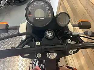Used 2023 Royal Enfield Scram 411 White - Interior and Exterior details 7