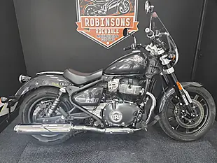 Used 2023 Royal Enfield Super Meteor 650 Black - Interior and Exterior details 5