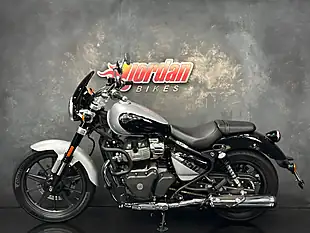 Used 2023 Royal Enfield Super Meteor 650 Classic Grey - Interior and Exterior details 2