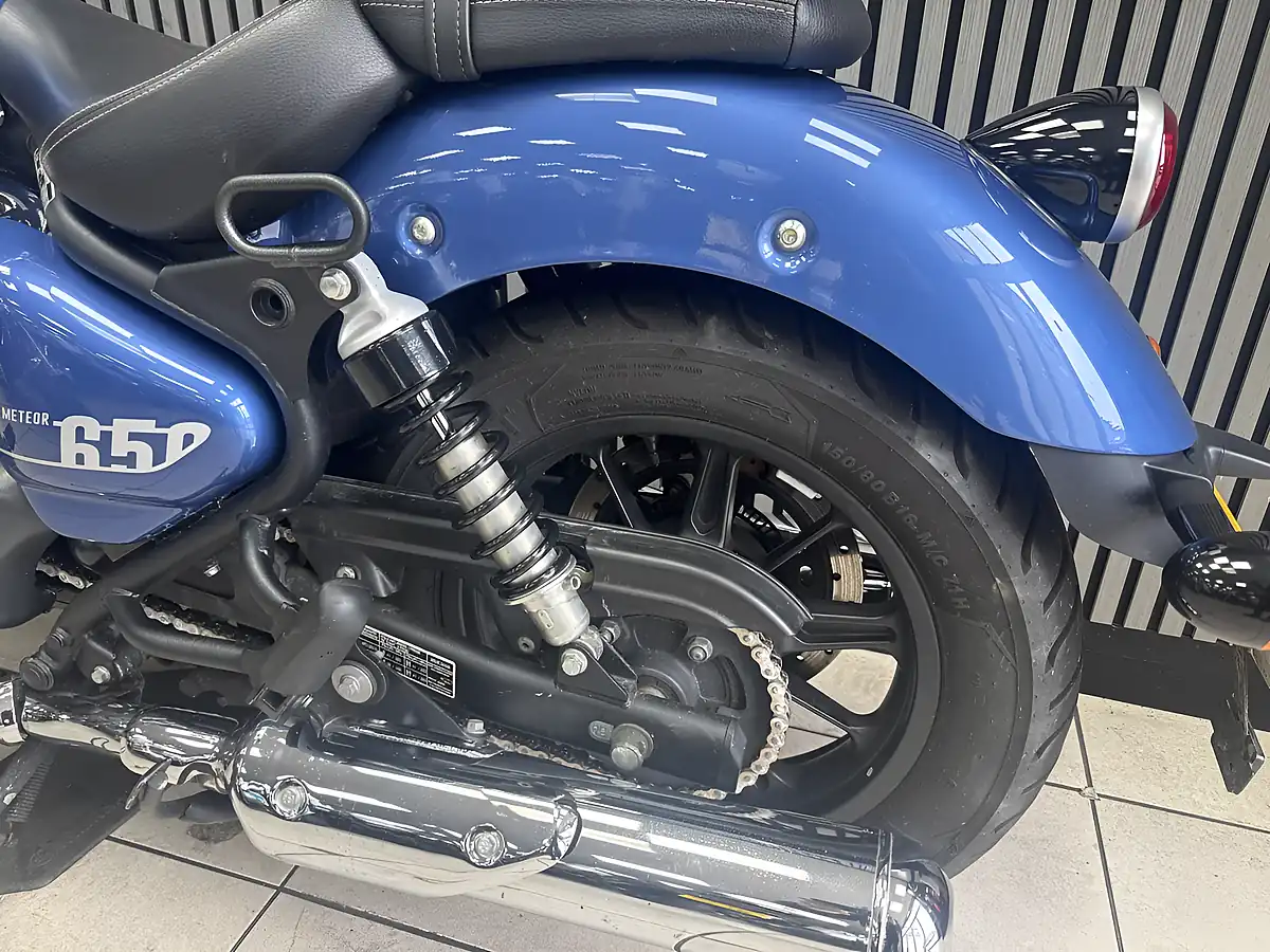 Used 2023 Royal Enfield Super Meteor Blue - Interior and Exterior details 13