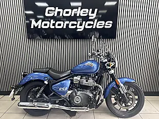 Used 2023 Royal Enfield Super Meteor Blue - Interior and Exterior details 14