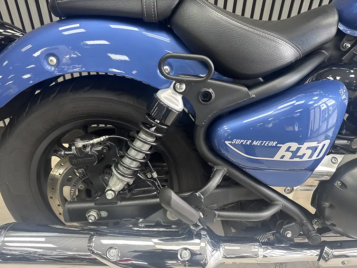 Used 2023 Royal Enfield Super Meteor Blue - Interior and Exterior details 7