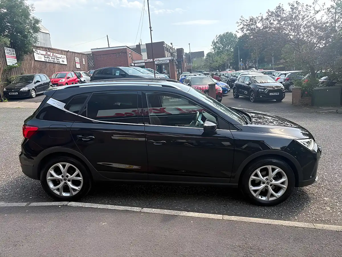 Used 2023 SEAT Arona Fr Black - Interior and Exterior details 2