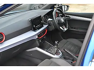 Used 2023 SEAT Arona Fr Edition Blue - Interior and Exterior details 15