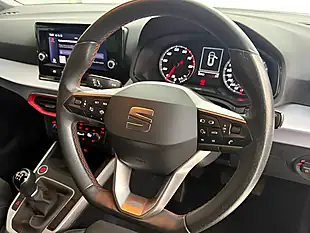 Used 2023 SEAT Arona Fr Edition Blue - Interior and Exterior details 2